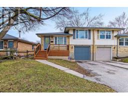 971 EAGLE CRESCENT - 1