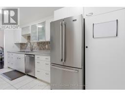 1 - 147 DEVERON CRESCENT - 13