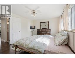 1 - 147 DEVERON CRESCENT - 17