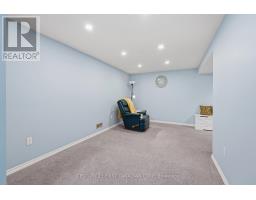 1 - 147 DEVERON CRESCENT - 24