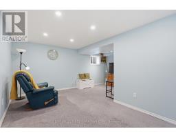 1 - 147 DEVERON CRESCENT - 25