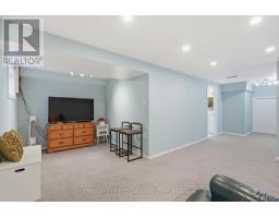 1 - 147 DEVERON CRESCENT - 26