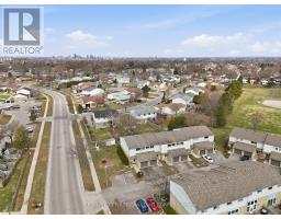 1 - 147 DEVERON CRESCENT - 42