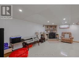 1911 CRYSTAL CRESCENT - 24