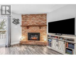 26 - 1399 COMMISSIONERS ROAD W - 18