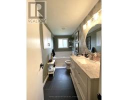 91 CLARENCE STREET - 10