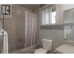 494 LANSDOWNE AVENUE - 16