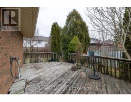 494 LANSDOWNE AVENUE - 21