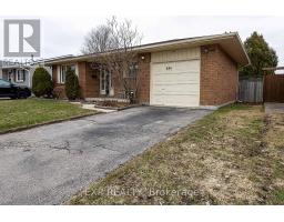 494 LANSDOWNE AVENUE - 3