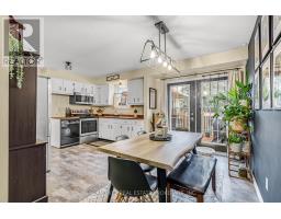 26 SINCLAIR AVENUE - 12