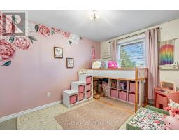 26 SINCLAIR AVENUE - 21