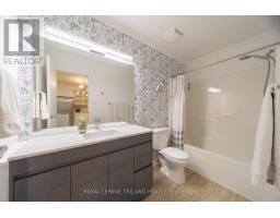 7 - 8 OAK STREET - 34