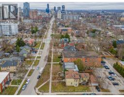 434 DUFFERIN AVENUE - 27