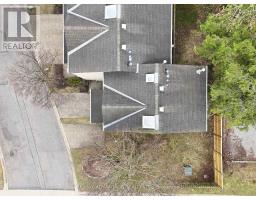 1 - 1399 COMMISSIONERS ROAD W - 28