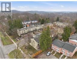 1 - 1399 COMMISSIONERS ROAD W - 33