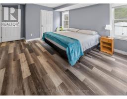 387 STANLEY PARK DRIVE - 17