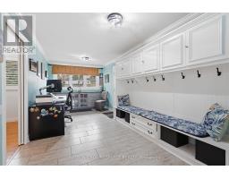 9 NORTHCREST DRIVE - 16