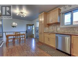 67 WEYMOUTH DRIVE - 3