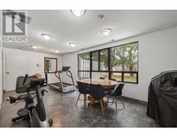 308 - 135 BASE LINE ROAD W - 19