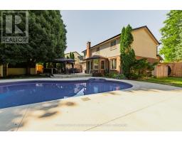 1680 PHILLBROOK CRESCENT - 38