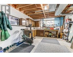 50 ERINLEA DRIVE - 17