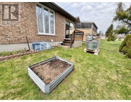 15 HOLLAND AVENUE - 10