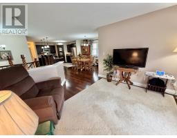 15 HOLLAND AVENUE - 23