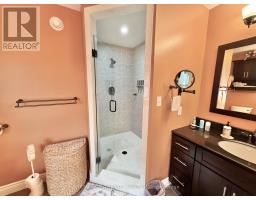 15 HOLLAND AVENUE - 29