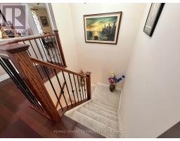 15 HOLLAND AVENUE - 36