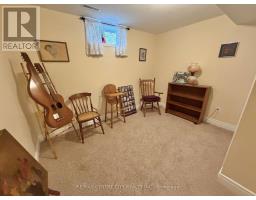 15 HOLLAND AVENUE - 41