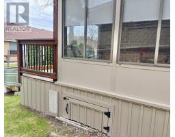 15 HOLLAND AVENUE - 7