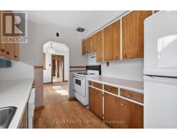 8 ERMATINGER STREET - 12