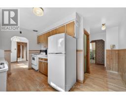 8 ERMATINGER STREET - 14