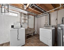 8 ERMATINGER STREET - 27