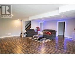 29 HEDGES COURT - 13