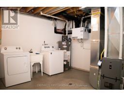 29 HEDGES COURT - 18