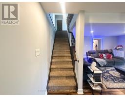 29 HEDGES COURT - 35