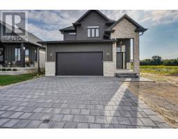 58 BRISCOE CRESCENT - 2