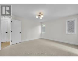 58 BRISCOE CRESCENT - 28