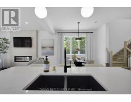 66 - 101 MEADOWLILY ROAD S - 16