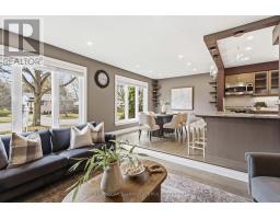 30 SANDALWOOD CRESCENT - 9