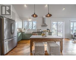 39349 FINGAL LINE - 20