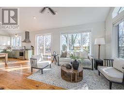 39349 FINGAL LINE - 25