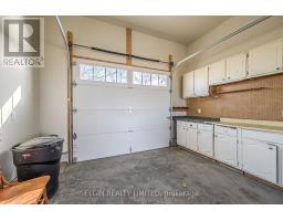 39349 FINGAL LINE - 44