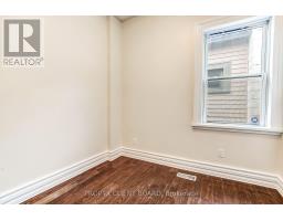 727 QUEENS AVENUE S - 10