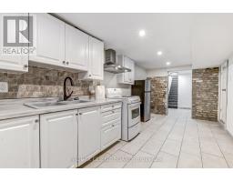 727 QUEENS AVENUE S - 18