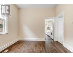 727 QUEENS AVENUE S - 8