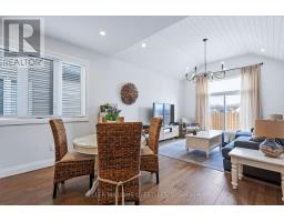 24 COMPASS TRAIL - 10