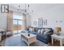 24 COMPASS TRAIL - 14