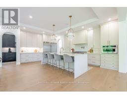 14 - 720 APRICOT DRIVE - 16